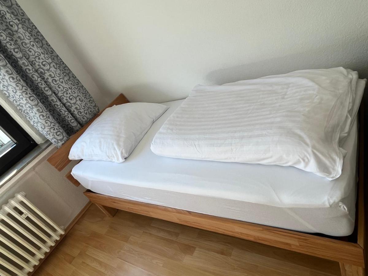 אסן Zimmer Fuer Monteure, Handwerker Oder Reisende מראה חיצוני תמונה